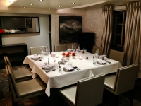 Restaurant Le Prieure Saint Gery - Une grande table de huit Restaurant Le Prieure Saint Gery - Une grande table de huit