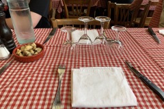 Bouchon lyonnais Le Musée - La table Bouchon lyonnais Le Musée - La table