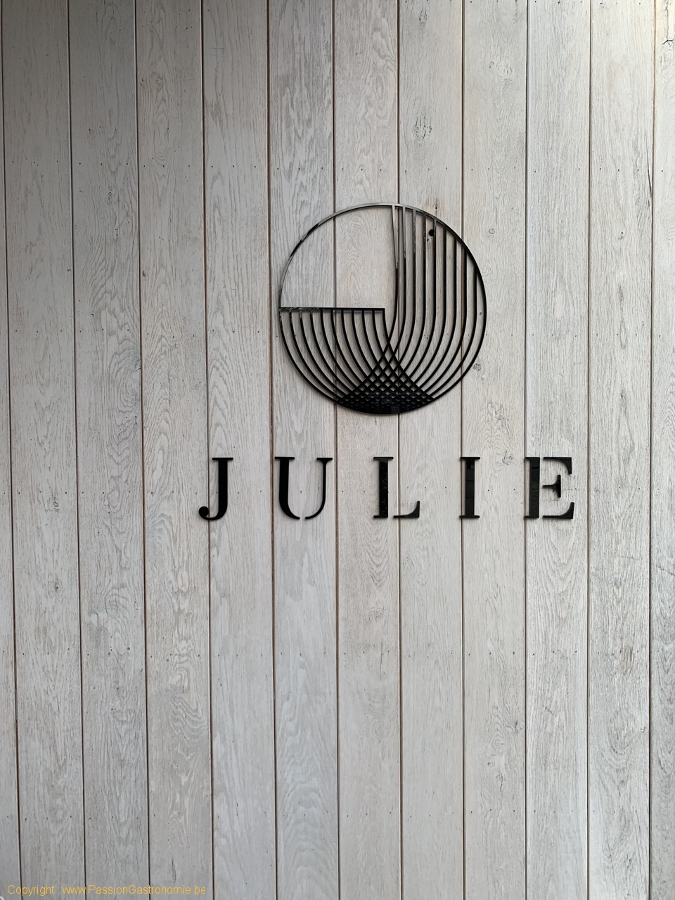 Brasserie Julie - Logo