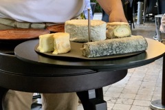Brasserie Le Jardin Les Crayères - L'assiette de fromages Brasserie Le Jardin Les Crayères - L'assiette de fromages