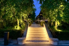 Brasserie Le Jardin Les Crayères - L'entrée des jardin, côté rue Brasserie Le Jardin Les Crayères - L'entrée des jardin, côté rue