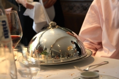 Restaurant Château du Mylord : service à la cloche