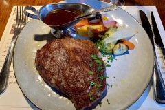 Restaurant La Petite Gayole - Contrefilet de boeuf argentin Restaurant La Petite Gayole - Contrefilet de boeuf argentin