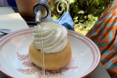 Auberge de Crussol - Baba au rhum Auberge de Crussol - Baba au rhum
