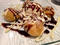 Restaurant Le Monteco : Profiteroles aux deux chocolats Restaurant Le Monteco : Profiteroles aux deux chocolats
