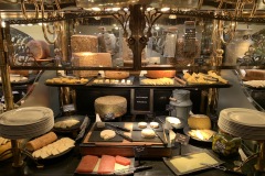 Les Grands Buffets à Narbonne - Encore des fromages Les Grands Buffets à Narbonne - Encore des fromages