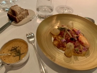 Restaurant L'Assiette Champenoise - Homard Bleu / Hommage à mon Papa / Jus des têtes Restaurant L'Assiette Champenoise - Homard Bleu / Hommage à mon Papa / Jus des têtes