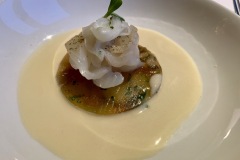 Restaurant Attablez-Vous - Flétan de ligne, asperges du Vaucluse, vin jaune, lemon myrte