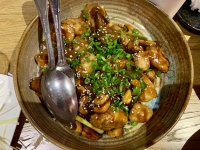 Restaurant chinois Dynasty - Dés de poulet Restaurant chinois Dynasty - Dés de poulet