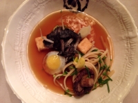 Restaurant L'impératif à Péruwelz - Poule nègre-soie