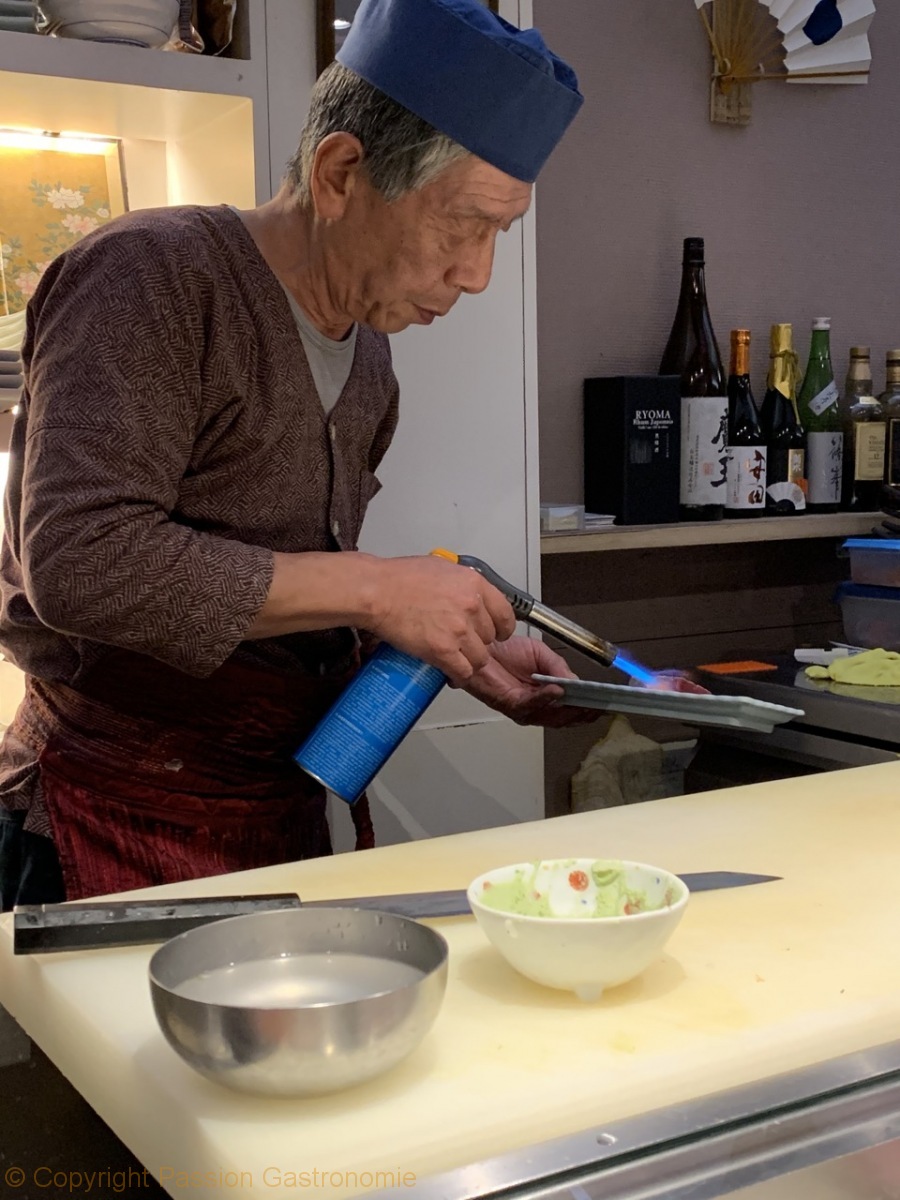 Restaurant Nonbe Daigaku - Yosuke Suetsugu et le thon mi-cuit