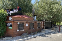 La Guinguette - L'entrée La Guinguette - L'entrée