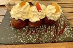 La Guinguette - Mega baba au rhum La Guinguette - Mega baba au rhum
