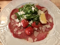 Restaurant La Petite Gayole - Le carpaccio de boeuf Restaurant La Petite Gayole - Le carpaccio de boeuf