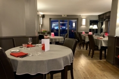 Restaurant La Ligne Rouge - Le cadre Restaurant La Ligne Rouge - Le cadre