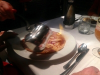 Restaurant La Malterie Chimay - Crêpes normandes flambées au Grand Marnier Restaurant La Malterie Chimay - Crêpes normandes flambées au Grand Marnier
