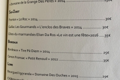 Restaurant L'Ardeqo - Un page de la carte des vins rouges