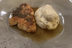 Restaurant La Vigneraie - Ris de veau et purée céleri à la truffe