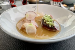 Restaurant La Villa In The Sky - Langoustine, foie gras, radis, choux fleur