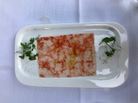 Restaurant Le Gril aux Herbes - Carpaccio de Gamberoni Rosso Restaurant Le Gril aux Herbes - Carpaccio de Gamberoni Rosso