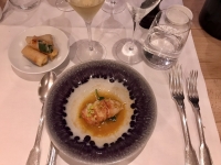 Restaurant Le Grill aux herbes d'Evan - Duo de homard Canadien Restaurant Le Grill aux herbes d'Evan - Duo de homard Canadien