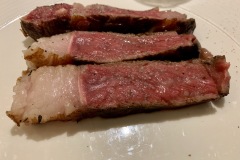 Restaurant Gril aux herbes - Boeuf Black Angus Onyx Restaurant Gril aux herbes - Boeuf Black Angus Onyx
