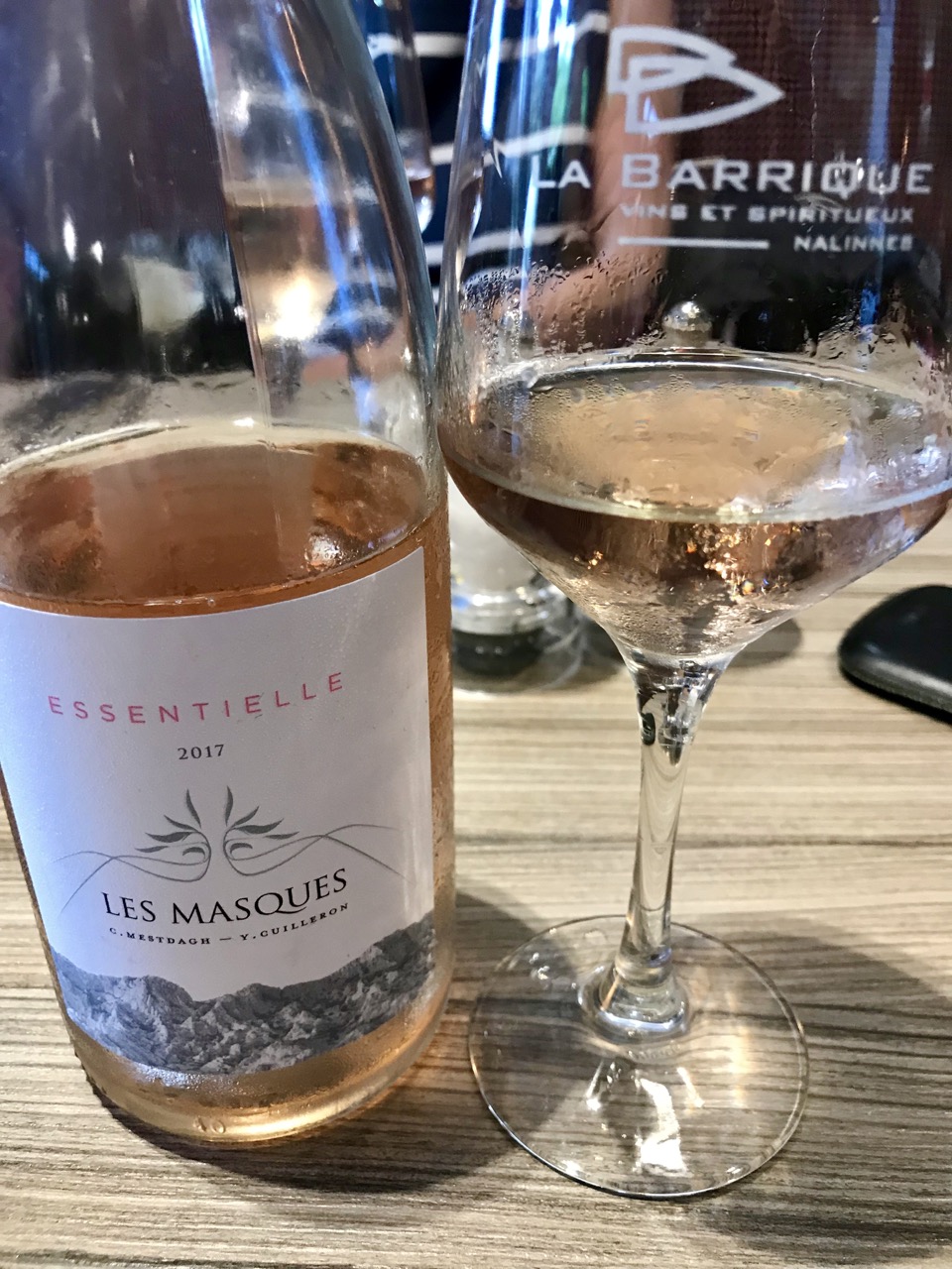 Restaurant La Sambre Et Meuse - Domaine des masques rosé