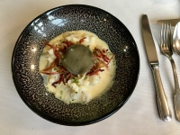 Restaurant Les Gourmands - Tagliatelle de calamar, façon carbonara Restaurant Les Gourmands - Tagliatelle de calamar, façon carbonara