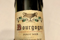 Restaurant L'Essentiel - Pinot noir 2010 de Coche-Dury Restaurant L'Essentiel - Pinot noir 2010 de Coche-Dury