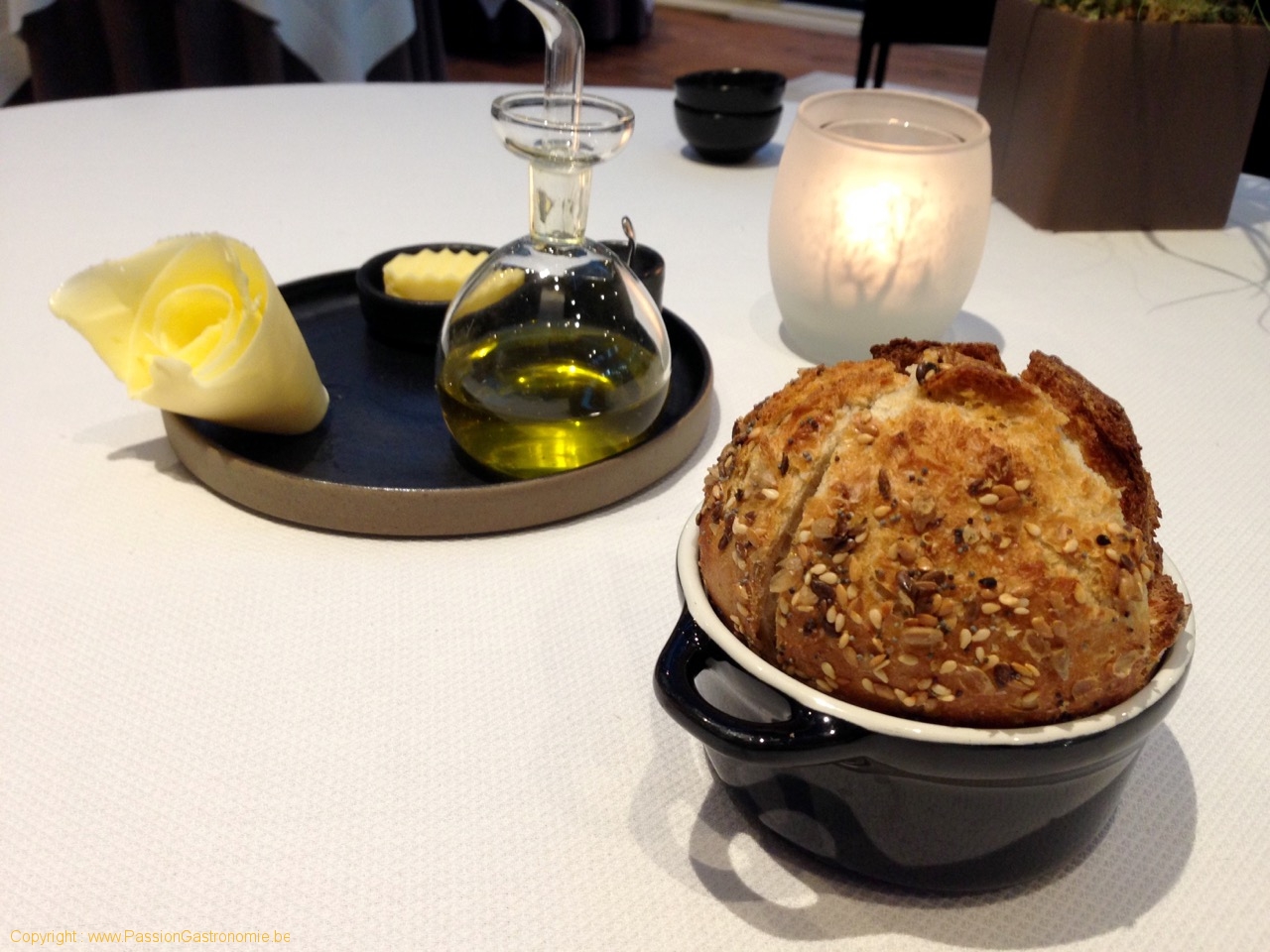 Restaurant Maison Marit - Pain, beurre et huile d'olives