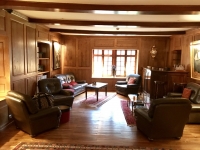 Auberge du Moulin Hideux - Un coin salon avec le bar Auberge du Moulin Hideux - Un coin salon avec le bar
