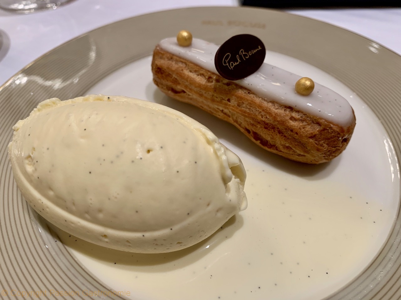 Restaurant Paul Bocuse - Eclair et glace vanille