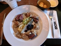 Restaurant Poivre Noir - Coeur de ris de veau et onglet Restaurant Poivre Noir - Coeur de ris de veau et onglet