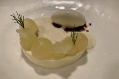 Restaurant Quai N°4 - Poire/ camomille/ topinambour Restaurant Quai N°4 - Poire/ camomille/ topinambour