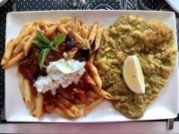 Restaurant Sotto Il Ponte - Escalope milanaise et Penne Aum Aum Restaurant Sotto Il Ponte - Escalope milanaise et Penne Aum Aum