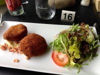 Restaurant Le Tri-Marrants - Croquettes aux crevettes grises Restaurant Le Tri-Marrants - Croquettes aux crevettes grises
