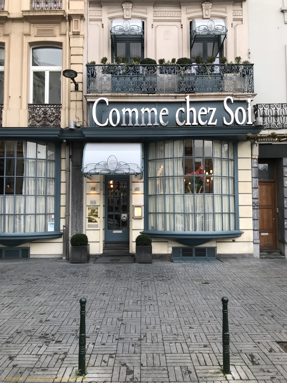 Restaurant Comme Chez Soi - Le bâtiment à la place Rouppe