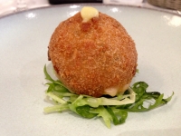 Restaurant Stirwen à Bruxelles - Croquette crevettes Restaurant Stirwen à Bruxelles - Croquette crevettes