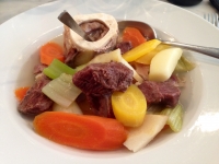 Restaurant Viva M'Boma à Bruxelles - Pot-au-feu Restaurant Viva M'Boma à Bruxelles - Pot-au-feu